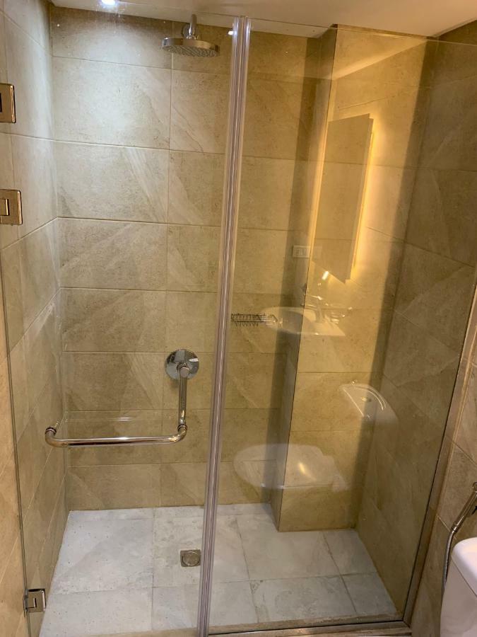 Miramar Talaat Harb Square Hotel Cairo Phòng bức ảnh
