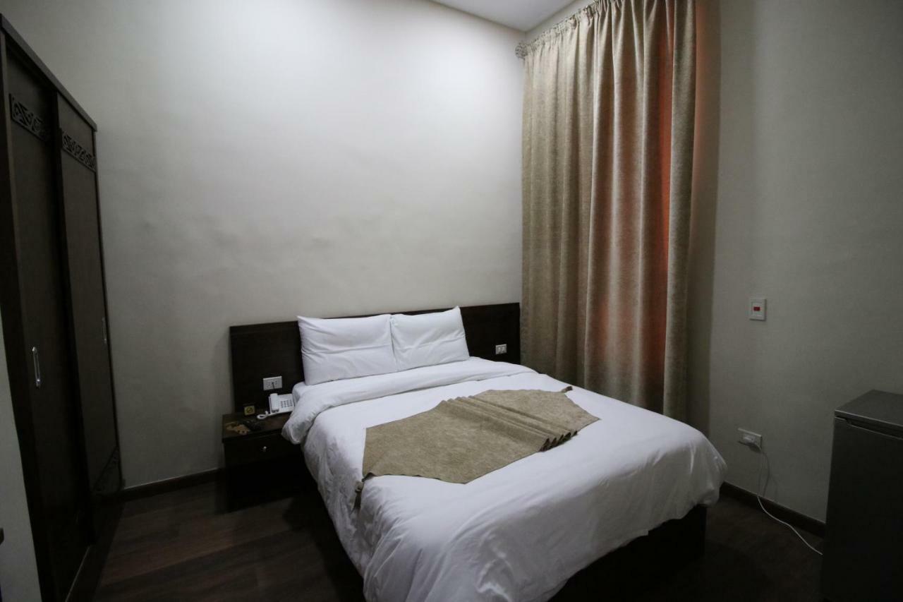 Miramar Talaat Harb Square Hotel Cairo Ngoại thất bức ảnh